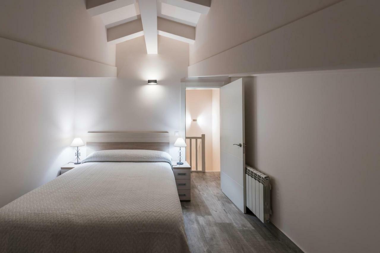 Apartamentos Turisticos El Ponton Arnuero Kültér fotó