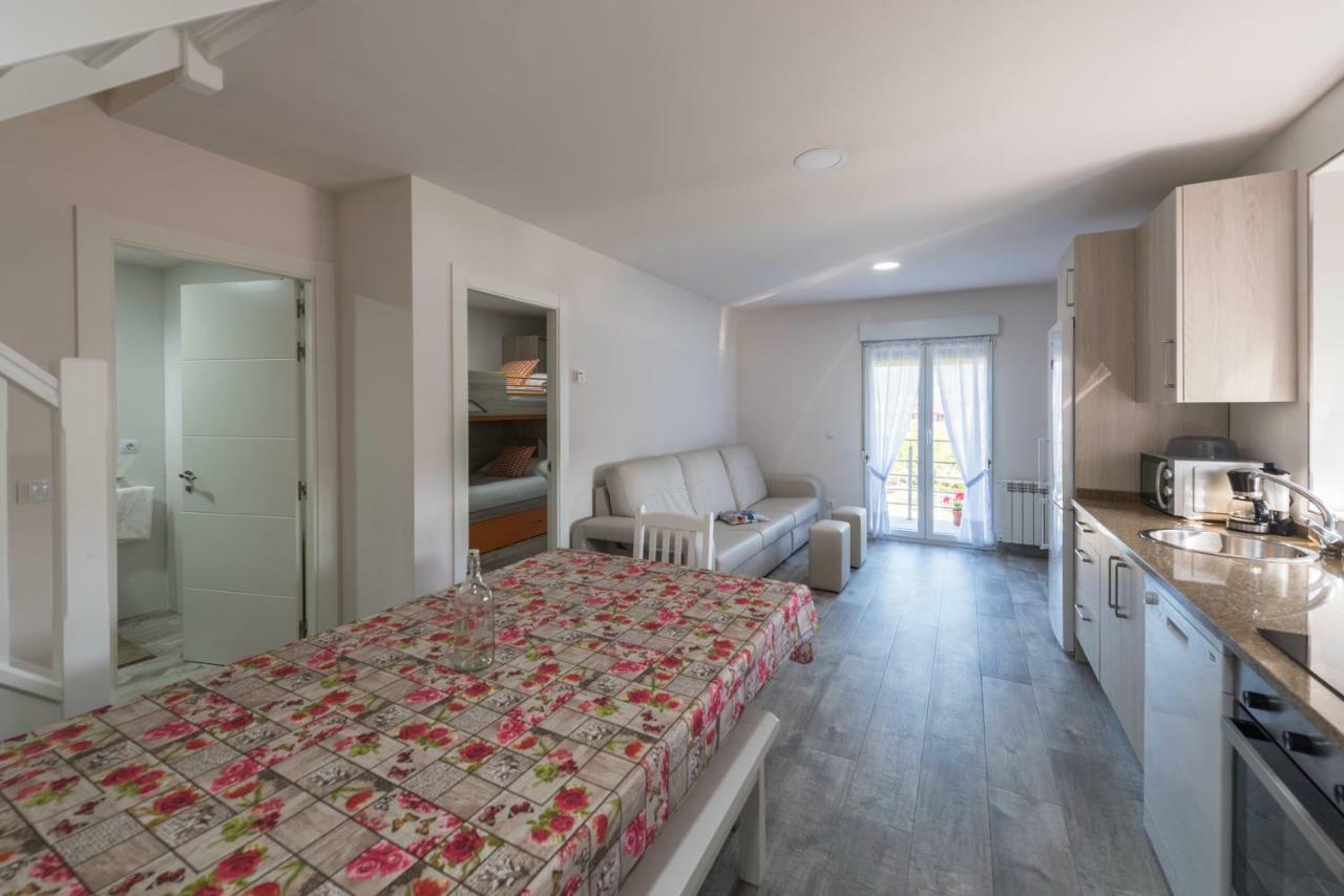 Apartamentos Turisticos El Ponton Arnuero Kültér fotó